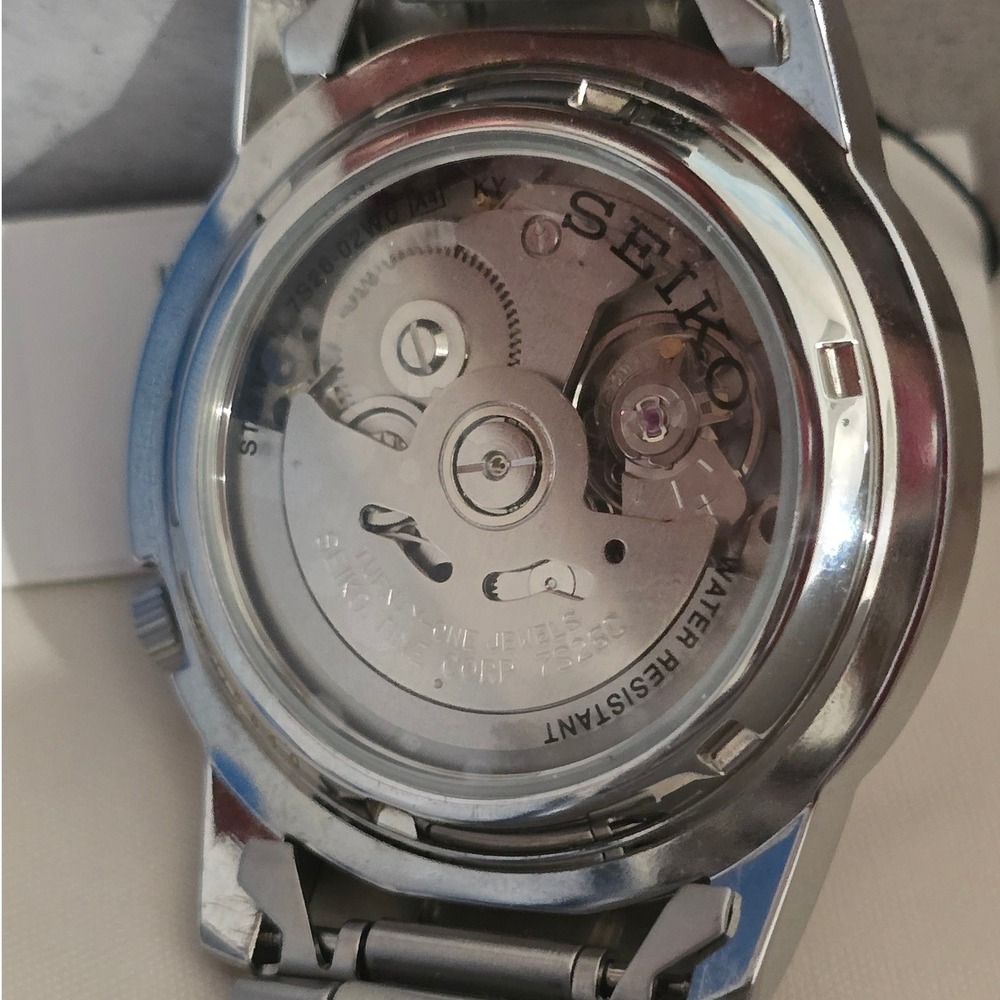 Seiko 5 SNKE49K1 39mm Automatic Watch White Dial Day Date 21 Jewels Box Office - Picture 8 of 11
